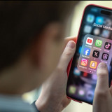Belajar dari Australia: Perlindungan Anak di Ruang Digital Tidak Cukup dengan Larangan Usia
