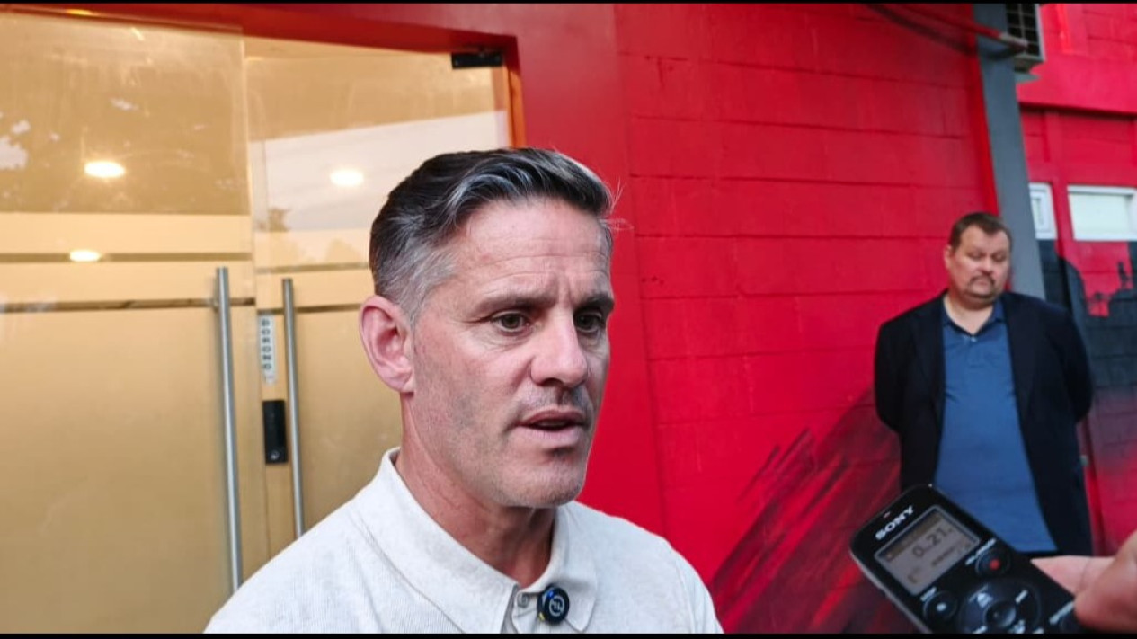 Blusukan ke Latihan Persija, John Herdman Kirim Sinyal Kuat ke Klub Super League: Pemain Timnas Indonesia Tak Luput dari Pantauan
            - galeri foto