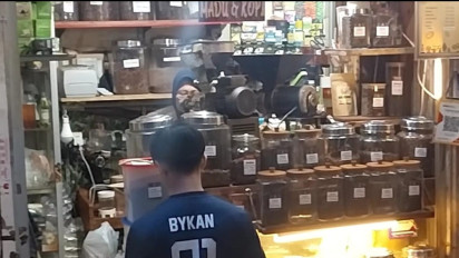 Menikmati Kemewahan Kopi Nusantara di Sudut Pasar Beringharjo, Harga Kaki Lima Kualitas Premium