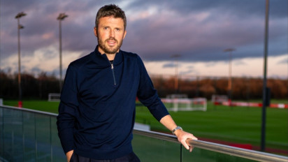 Debut Manis Lawan City dan Arsenal, Michael Carrick Justru Diramal Tinggalkan Manchester United