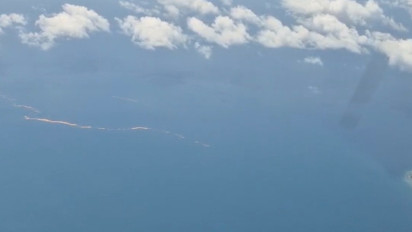 Nelayan Sumenep Cemas, Tumpahan CPO Menyebar hingga Pulau Sepudi dan Raas