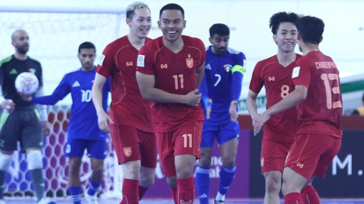 Thailand Ikuti Jejak Vietnam, Setengah Lusin Gol Pastikan Slot Perempat Final Piala Asia Futsal 2026
            - galeri foto