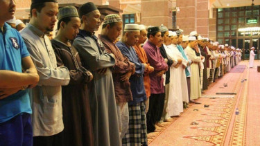 Naskah Khutbah Jumat Singkat 30 Januari 2026: Sambut Malam Nisfu Sya'ban dengan 3 Amalan Sunnah