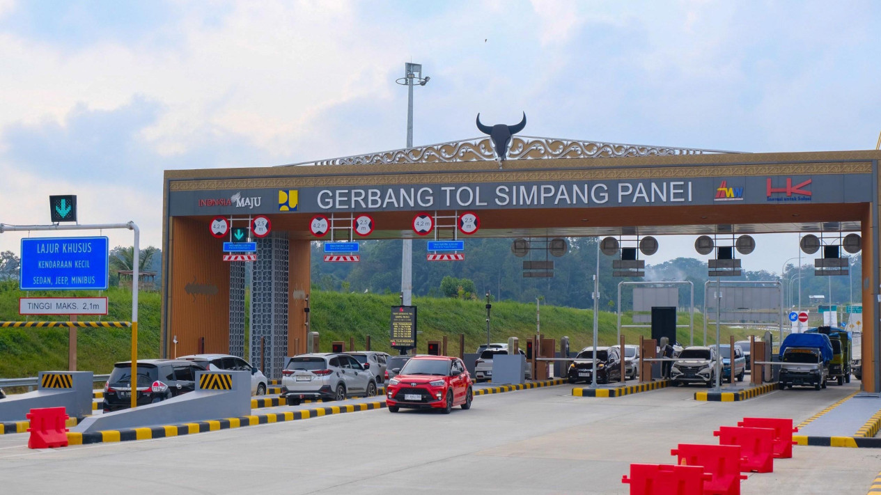 Tol Sinaksak–Simpang Panei Raih SLFO Bintang 5, Percepat Akses Medan–Danau Toba
            - galeri foto