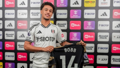 Transfer Panas Liga Inggris: Fulham Tebus Oscar Bobb dari Manchester City