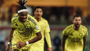 Mohamed Simakan dalam laga Al Kholood vs Al Nassr pada 31 Januari 2026 dini hari WIB.