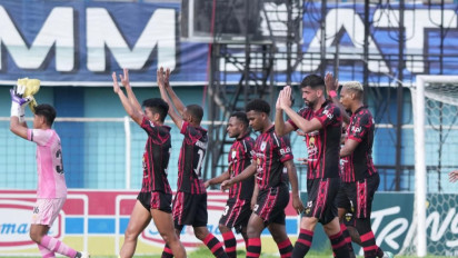 Kado Terindah untuk Mendiang Mettu Dwaramury, Persipura Puncaki Klasemen Championship Usai Bungkam Persiku Kudus