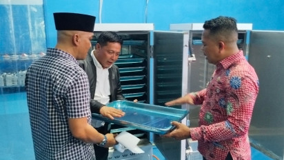 Banyak Kasus di Menu MBG, Ikatan Dokter Minta Presiden Jadikan Nakes Fungsi Kontrol