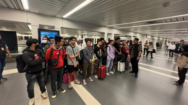 Gelombang Pertama Pemulangan: 36 WNI Tiba di Tanah Air, Ribuan Lainnya Masih Menunggu di Kamboja