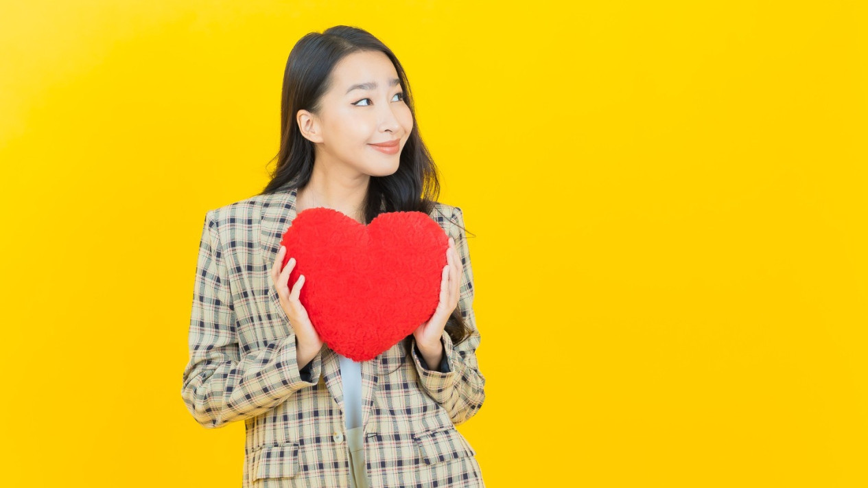 6 Ramalan Cinta Shio 2 Februari 2026: Tikus, Kerbau, Macan, Kelinci, Naga, dan Ular
            - galeri foto