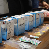 Gerebek Peredaran Obat Keras di Kampung Kavling Bekasi, Empat Orang Diamankan Polisi