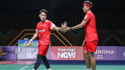 Leo Rolly Carnando Buka Suara soal Selebrasi Banting Raket di Final Thailand Masters 2026