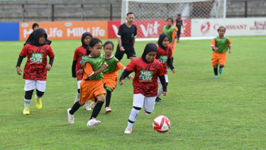 1.548 Pesepak Bola Putri Cilik Ramaikan MLSC Yogyakarta Seri 2 2025 - 2026