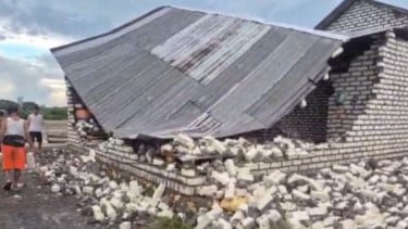 Puluhan Rumah Warga di Pamekasa Rusak Diterjang Angin Kencang