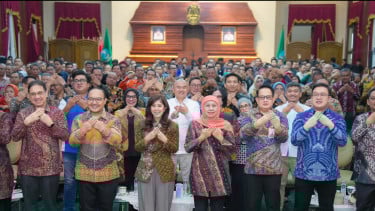 Dihadapan Khofifah, Menteri Komdigi Puji Jatim Miliki DNA Talenta Digital