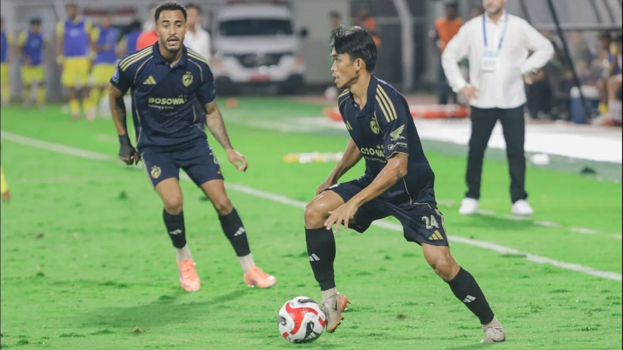 Hasil Super League 2025-2026: Semen Padang Curi Poin di Kandang PSM Makassar
            - galeri foto