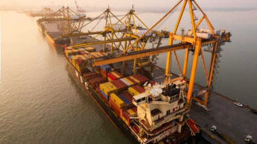 Pelindo Petikemas Luruskan Kabar Antrean Kapal di Pelabuhan Tanjung Perak Surabaya