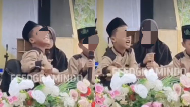 Viral! Seorang Santri Menangis Kesakitan Tersengat Listrik saat Tampil di Panggung
