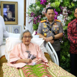 Istri Jenderal Hoegeng, Eyang Meri Wafat di Usia yang ke-100 Tahun