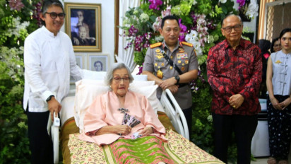Istri Jenderal Hoegeng, Eyang Meri Wafat di Usia yang ke-100 Tahun