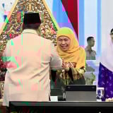 Gubernur Khofifah Penuhi Undangan Presiden Prabowo bersama Pimpinan Ormas Islam Indonesia di Istana Negara