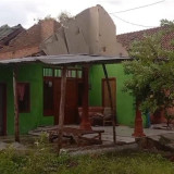 Angin Kencang Terjang Tiga Desa di Jombang, 15 Rumah Rusak dan Pohon Tumbang