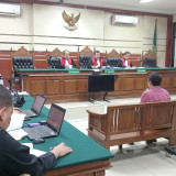 Sidang Kasus Hibah Jatim, Khofifah Absen dan Ajukan Jadwal Ulang