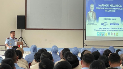 Ratusan Prajurit TNI AU Ikuti Sharing Motivasi di Lanud Soewondo, Tekankan Peran Keluarga dalam Profesionalisme AMPUH
