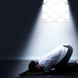 Tak Selalu Jam 12 Malam, Shalat Tahajud Juga Bisa di Waktu ini Meraih 4 Keistimewaannya
