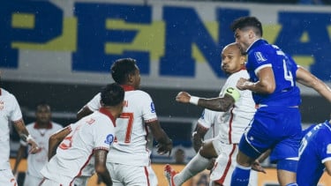 Misi Balas Dendam Tercapai: Persib Permalukan Malut United, Maung Bandung Pertahankan Rekor Kemenangan Kandang