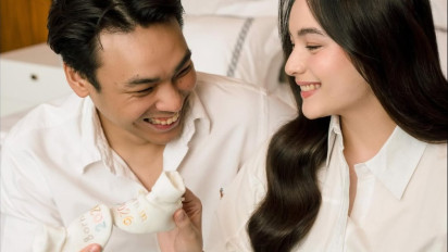 Chelsea Islan Umumkan Kehamilan Anak Pertama dengan Cara Manis, Tepat di Hari Ulang Tahun Suami!