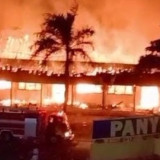 14 Bangunan Asrama Santri Ponpes Panyeppen Pamekasan Hangus Terbakar
