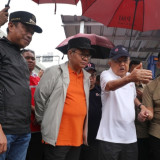 Pramono-JK Tinjau Kerja Bakti Massal ‘Jaga Jakarta Bersih’ di Cipinang Jaktim