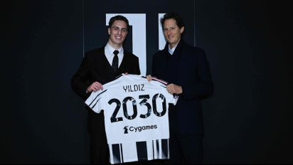 Kenan Yildiz Dapat Bonus Fantastis dari Juventus usai Resmi Perpanjang Kontrak hingga 2030