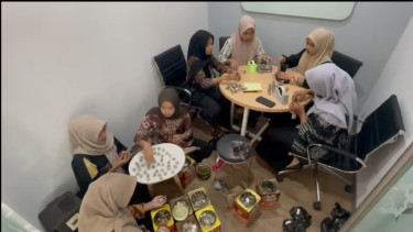 Kumpulkan Uang Koin 11 Tahun, Warga Tuban Daftar Haji