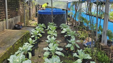 SPPG Polda Jatim di Mojokerto Dilengkapi Green House dan Bioflok Ikan