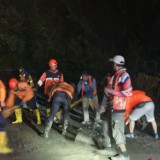 Longsor di Jalur Rinjani Lombok Timur, Dua Alat Berat Dikerahkan