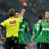 Media Italia Blak-blakan, Jay Idzes Dicap Jadi  Biang Kerok  Sassuolo Dibantai Inter Milan: Terlalu Banyak Blunder