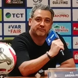‎Raih Hasil Minor di 4 Laga Beruntun, Pelatih Arema FC Usung Misi Bangkit Lawan Persija Jakarta