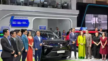 VinFast Limo Green Resmi Meluncur di IIMS 2026.