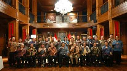 Rapat Hambalang, Prabowo “Warning” Pengusaha: Industri Tak Boleh Hanya Untung, Harus Serap Tenaga Kerja