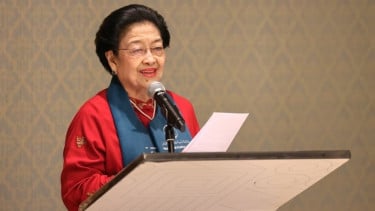 Terima Gelar Doktor Kehormatan ke-11, Megawati: Saya Berarti Dipercaya Mereka