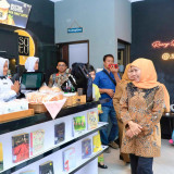 Gubernur Khofifah Takjub Talenta Murid SMKN 1 Buduran