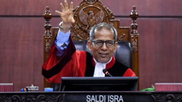 Roy Suryo Cs Ajukan Uji UU ITE Usai Berstatus Tersangka Kasus Ijazah Palsu Jokowi, Wakil Ketua MK Bilang Begini