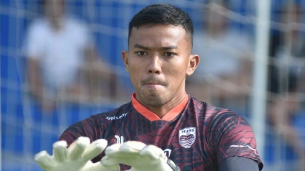 Teja Paku Alam Pasang Target Berani, Persib Bandung Bidik Hasil Positif di Markas Ratchaburi
            - galeri foto