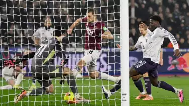 Hasil West Ham Vs MU: Drama Menit Akhir Bikin Setan Merah Nyaman di 4 Besar Klasemen Liga Inggris