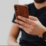 Sudah Punya Istri tapi Suami Masih Gemar Onani dan Menonton Blue Film, Bagaimana Hukumnya dalam Islam?