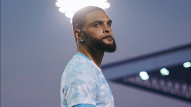 Suporter Malaysia Sindir Layvin Kurzawa usai Persib Bandung Dilibas Ratchaburi 0-3 di ACL Two 2025-2026