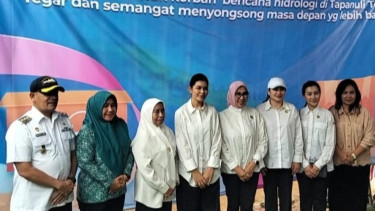 Seruni Kabinet Merah Putih Bantu Korban Bencana Tapteng