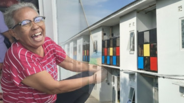 Cerita Nenek Tumini Rumahnya di Kawasan Kumuh Solo Disulap Jadi Hunian Dua Lantai, Dulu BAB di Sungai Bengawan